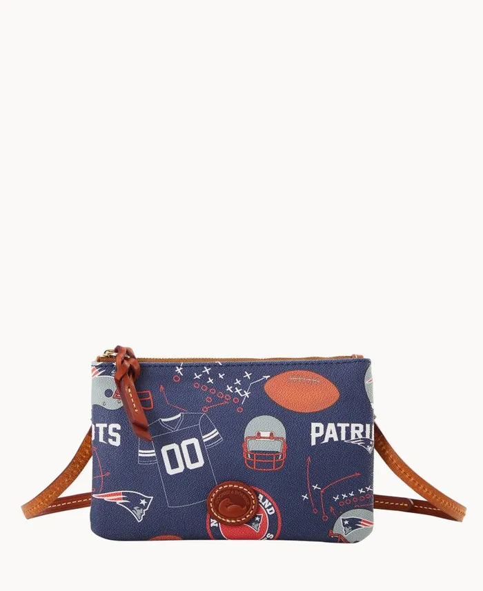 Dooney and Bourke NFL Patriots Top Zip Crossbody Patriots WomenMen Crossbodies