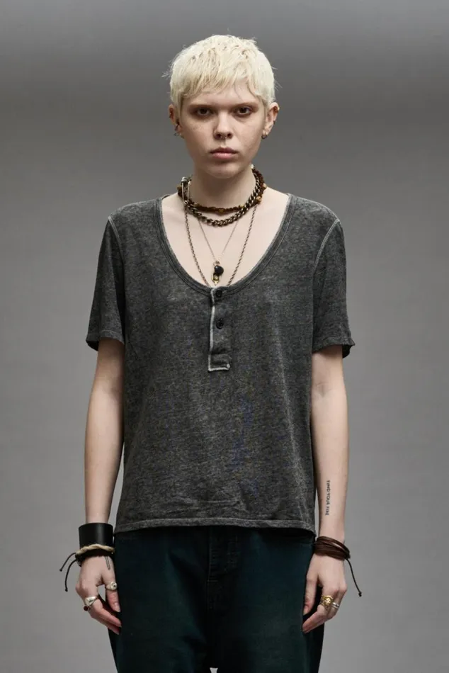 LOW NECK HENLEY TEE 8211 CHARCOAL Women R13 TShirts