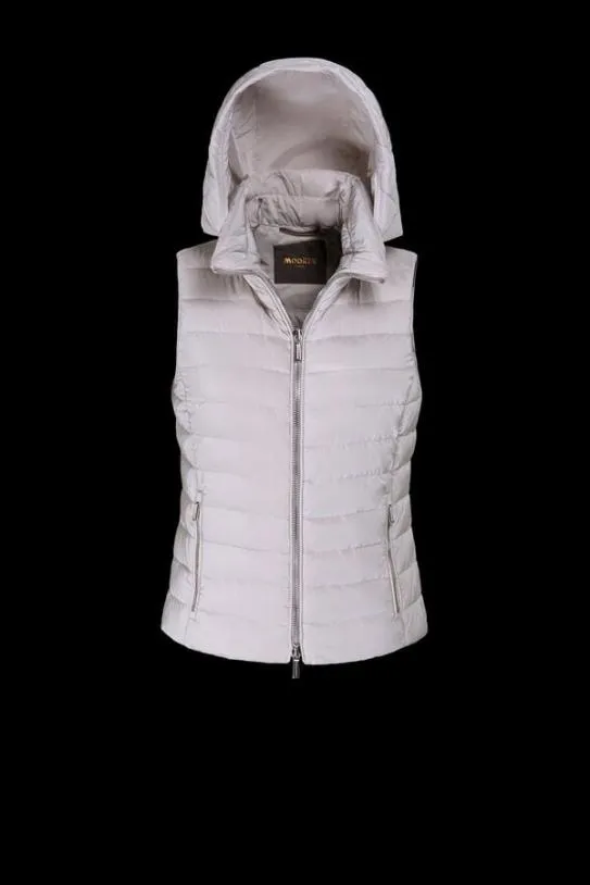 MooRER TINNARIOS Pearl Women Vests