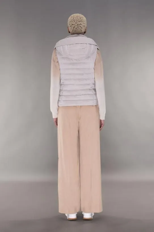 MooRER TINNARIOS Pearl Women Vests