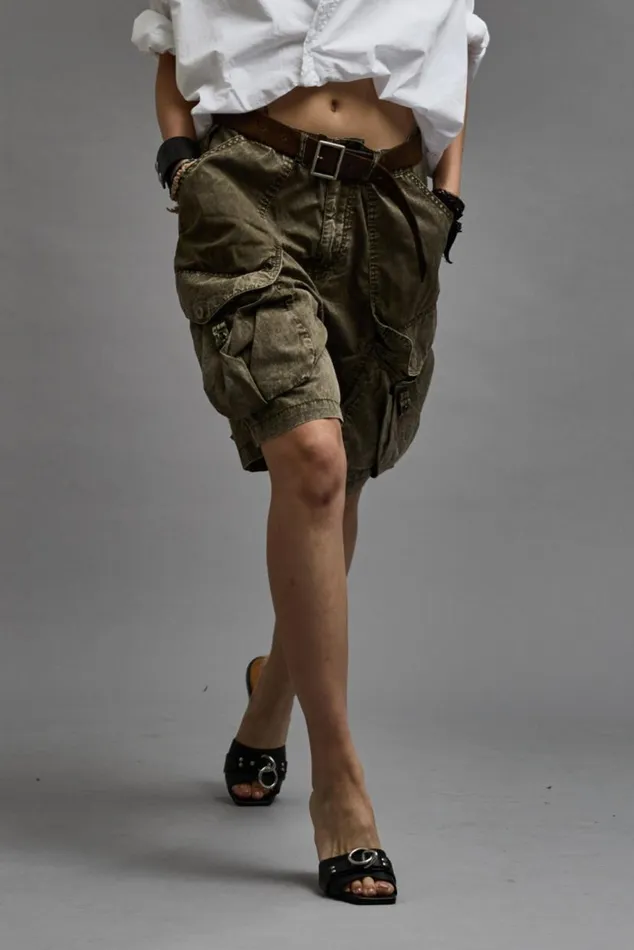 MULTIPOCKET RELAXED SHORT 8211 OLIVE GARMENT DYE Women R13 Pants and Shorts