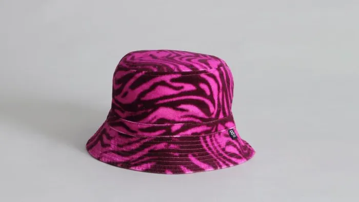 Reversible Bucket Hat 8211 Magenta Tiger With Leopard Women R13 Accessories