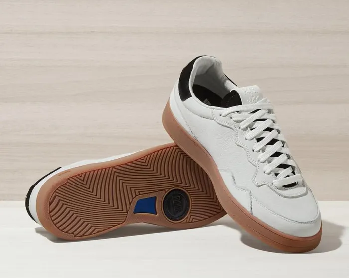 Yam WhiteNero WomenMen P448 Low Tops Yam WhiteNero WomenMen P448 Low Tops