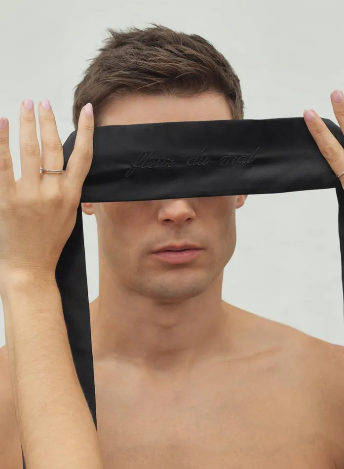 Accessories PleasureLingerie Fleur Du Mal Silk Blindfold Black