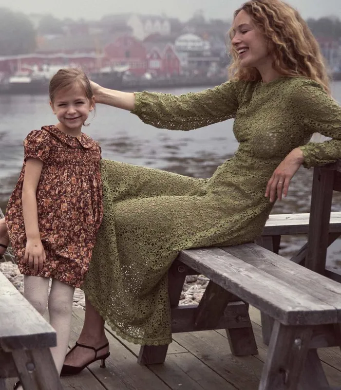 ANGELIQUE DRESS Poire Verte Shop DEN Dresses