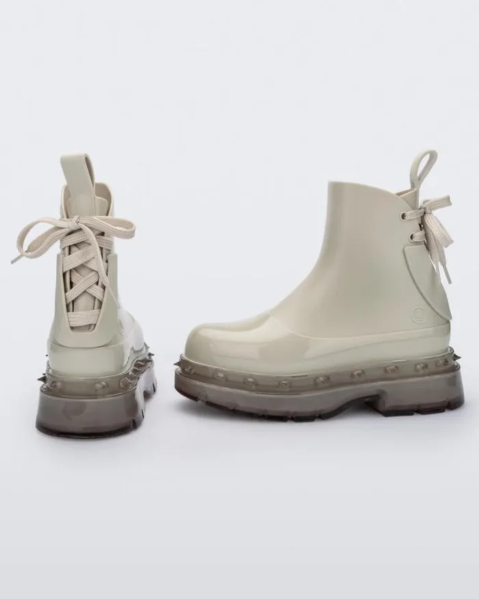 Boots Women Melissa Spikes Boot Beige
