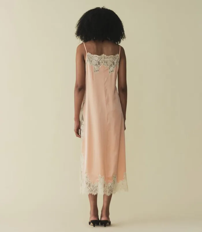 BRIETTA DRESS Coral Blush Shop DEN Dresses