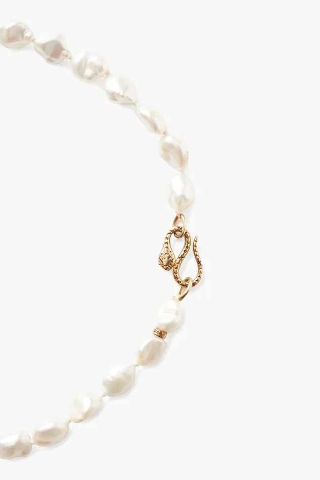 Chan Luu Keshi Pearl Cobra Necklace White Women Necklaces
