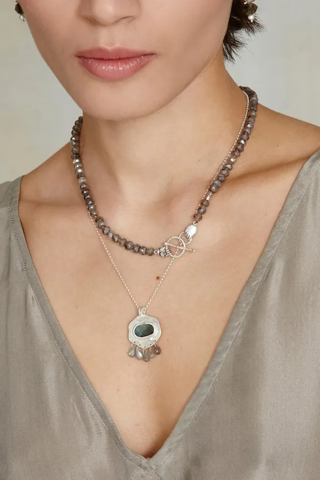 Chan Luu Mano Toggle Necklace Labradorite Women Necklaces