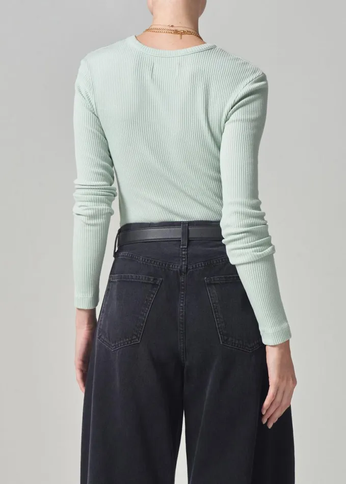 Citizens Of Humanity Bina Crewneck Pistachio Women Tops