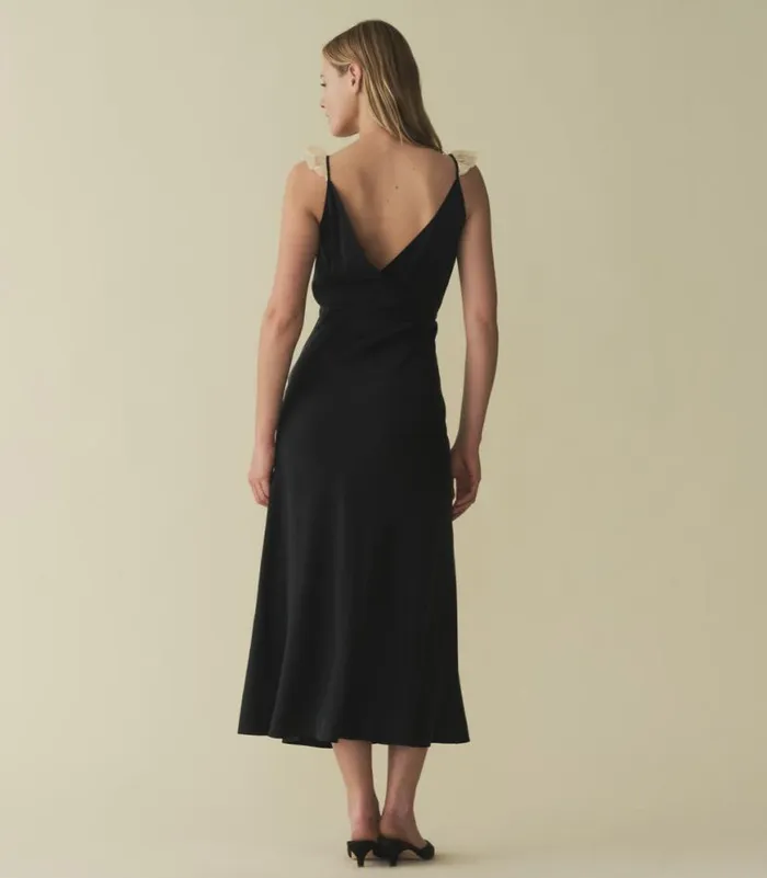 CLAIRE DRESS Black Shop DEN Dresses