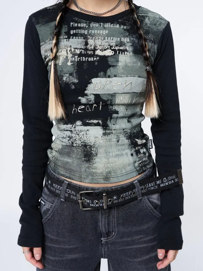Clothing Minga London Long Sleeve Tops Abstrakt Black Green Graphic Top