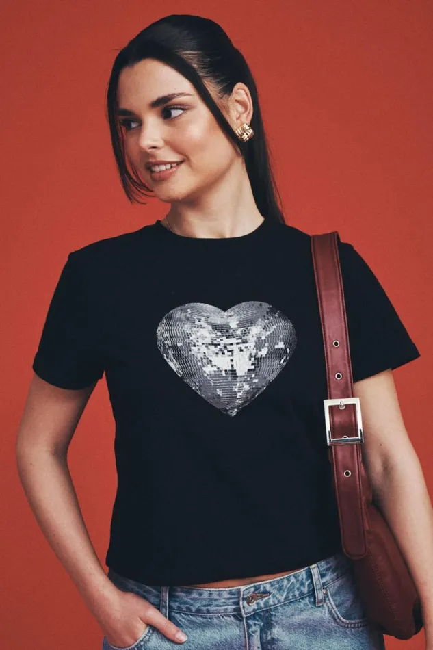 Clothing Supr T Shirts Everyday Graphic Tee Blackdisco Heart