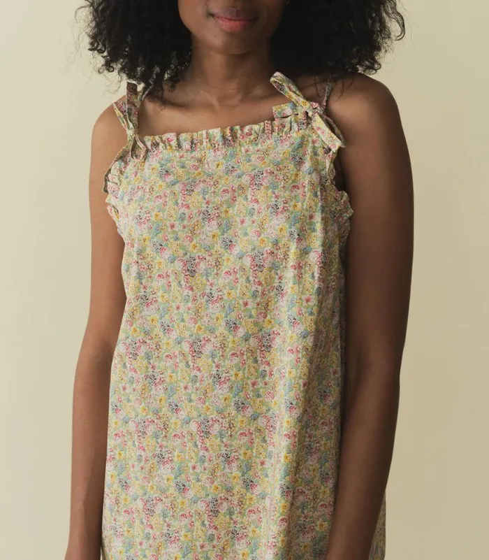 DEE DRESS Chrysanthemum Sky Floral Shop DEN Dresses