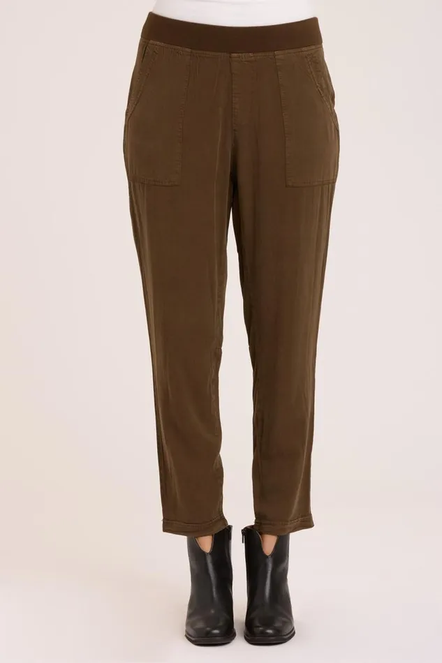Dollester Pant Boxwood Pigment Clothing XCVI Pants
