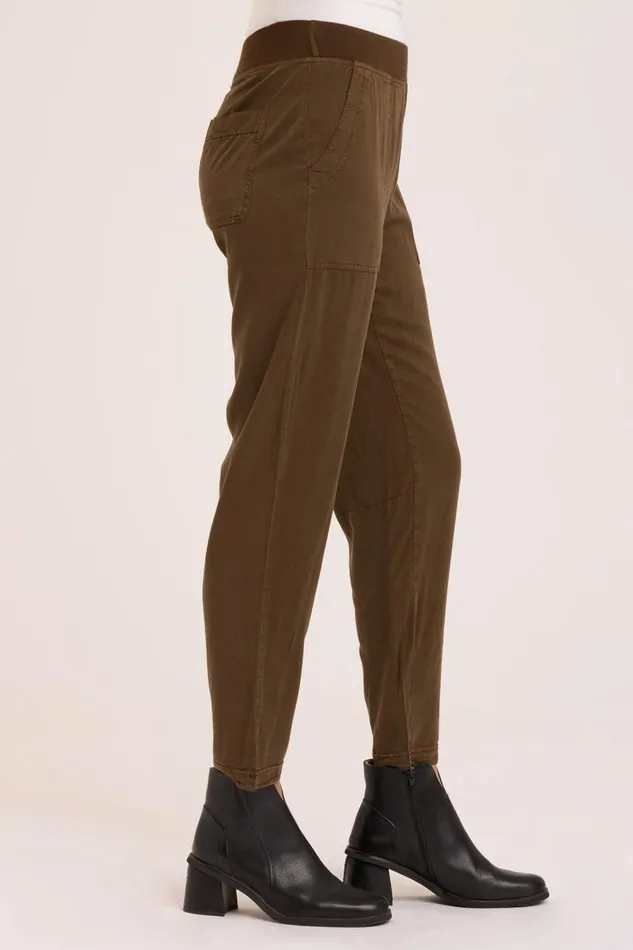 Dollester Pant Boxwood Pigment Clothing XCVI Pants
