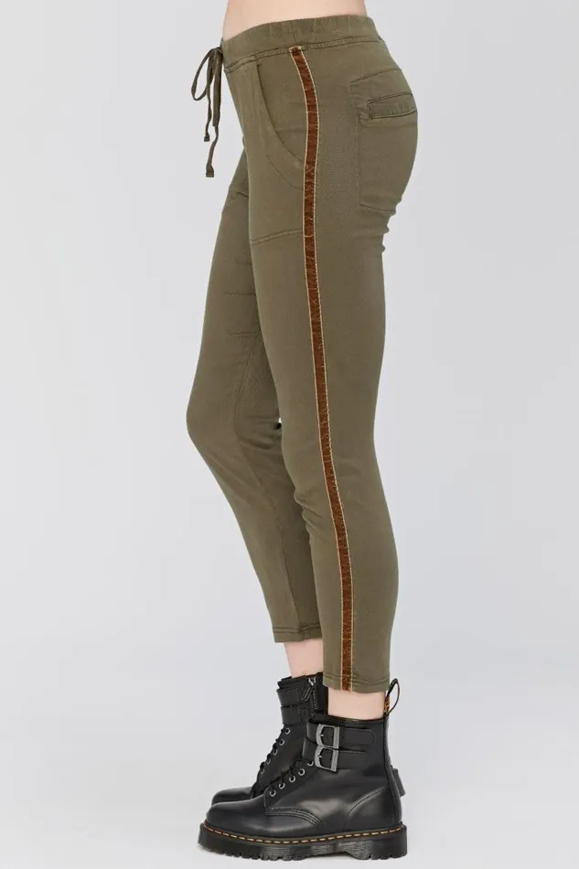 Dynamite Pant Hemlock Pigment Clothing XCVI Pants