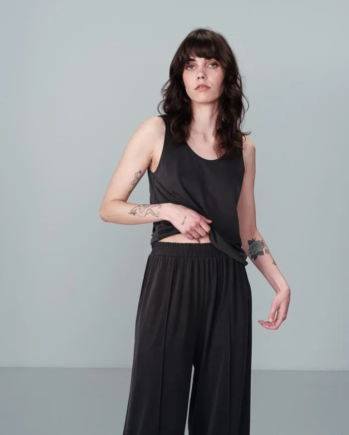 Grace and Mila Flowing Trousers TROUSERS ANTHRACITE NESS 8211 Shop