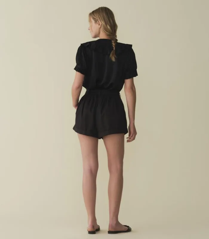 KELELA TOP Black Shop DEN Tops