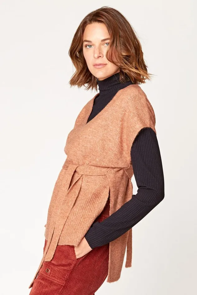 Kerby Sweater Vest Smoked Paprika Clothing XCVI Sweaters
