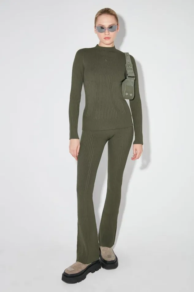 Knitwear Women MISBHV Ribbed Longsleeve Mockneck Grunge Olive