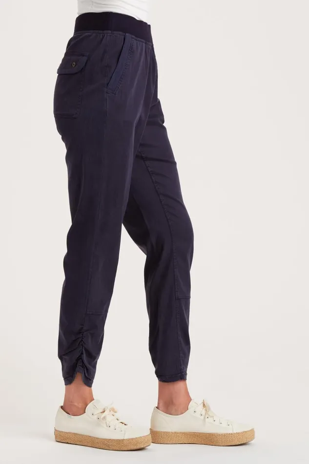 Leanne Pant Navy Clothing XCVI Pants