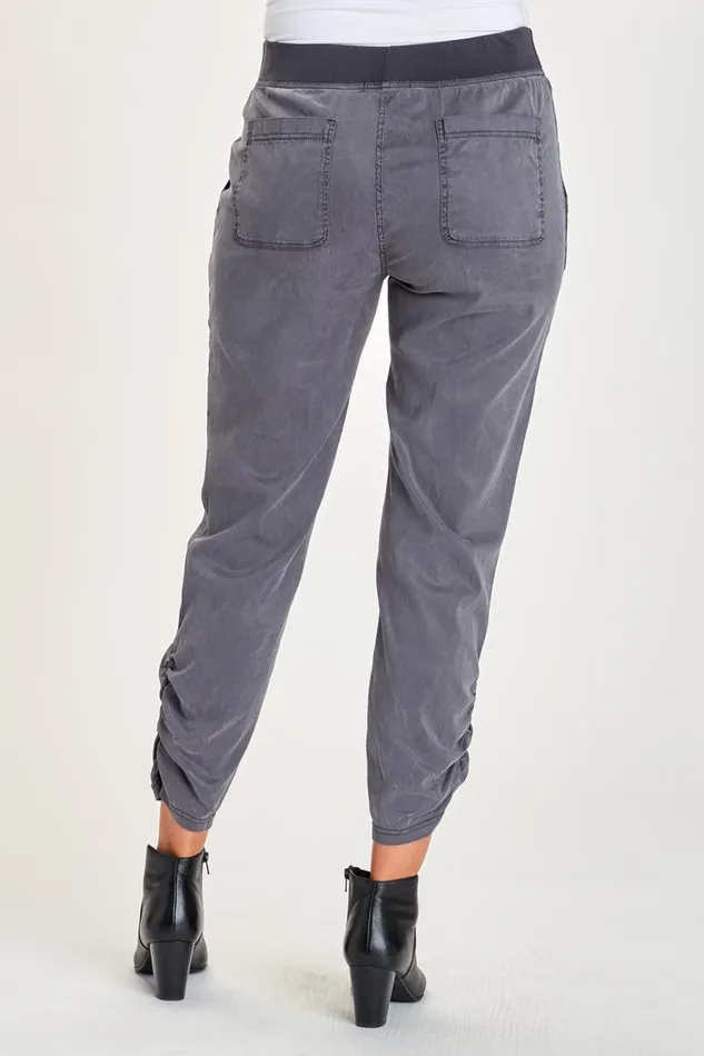 Lyan Slim Pant Griffin Pigment Clothing XCVI Pants