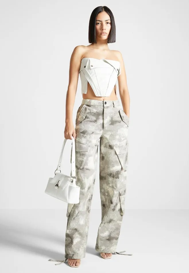 Manire De Voir Cargo Pants and Joggers Manire De Voir Woman High Waisted Camo Cargo Pants 8211 Grey