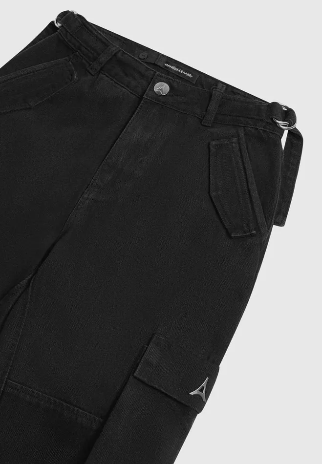Manire De Voir Cargo Pants and Joggers Manire De Voir Woman Mid Rise Cargo Pants 8211 Black