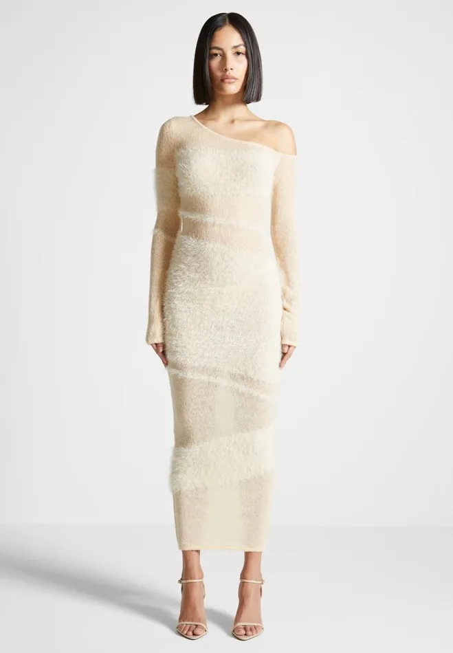 Manire De Voir Dresses Manire De Voir Woman Off Shoulder Knitted Maxi Dress 8211 Beige