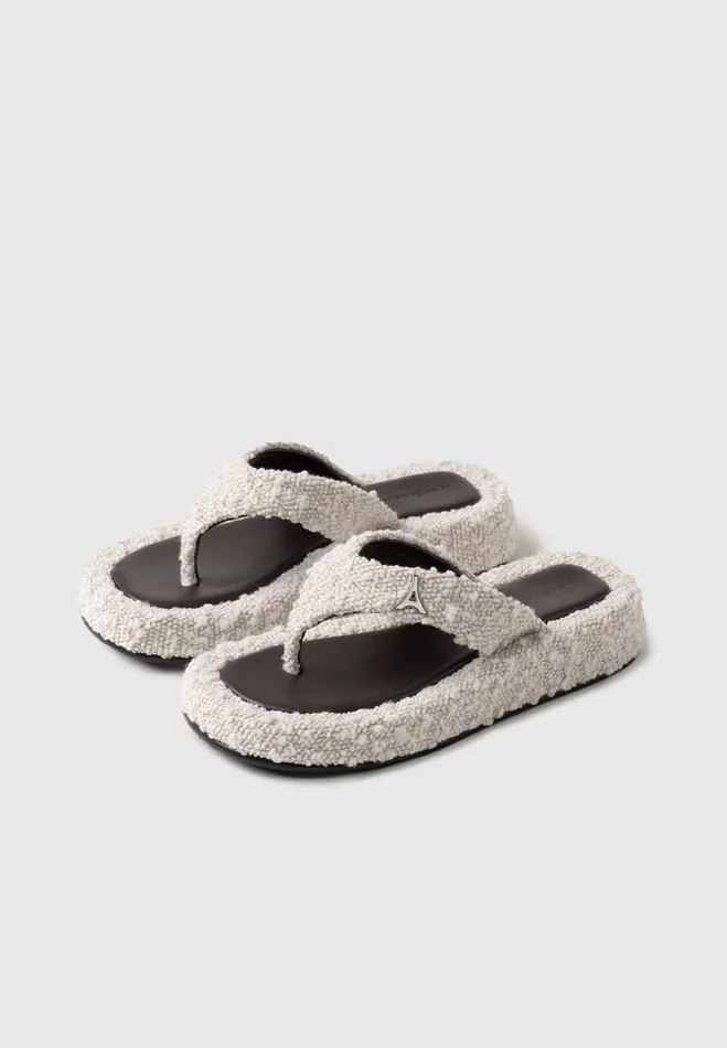 Manire De Voir Footwear Manire De Voir WomanManire De Voir Man Boucle Flatform Sandals 8211 Off WhiteBrown