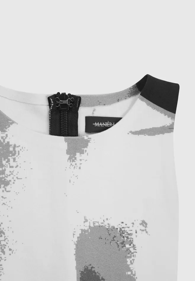 Manire De Voir Matching Sets Manire De Voir Woman Body Print Racer Top 8211 WhiteGrey