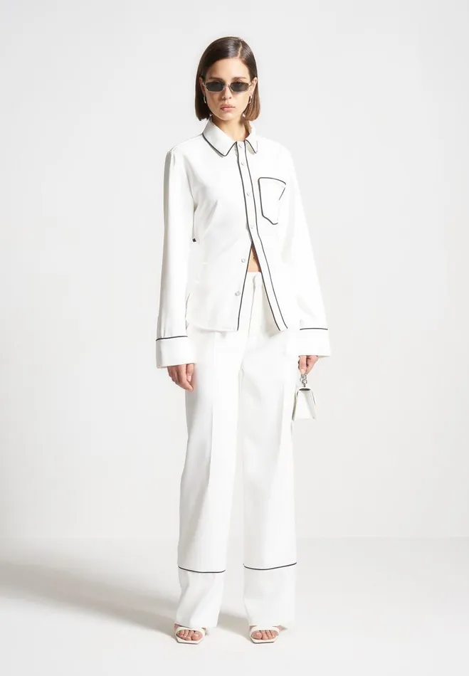 Manire De Voir Matching Sets Manire De Voir Woman Contrast Piped Pleated Trousers 8211 WhiteBlack