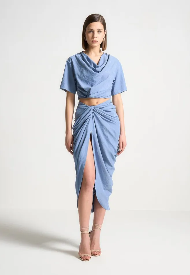 Manire De Voir Matching Sets Manire De Voir Woman Cowl Neck Drape TShirt 8211 Blue