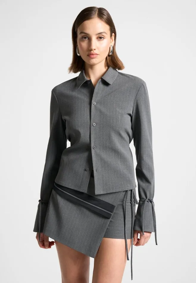 Manire De Voir Matching Sets Manire De Voir Woman Pinstripe Cinch Tailored Shirt With Ties 8211 Grey Manire De Voir Matching Sets Manire De Voir Woman Pinstripe Cinch Tailored Shirt With Ties 8211 Grey