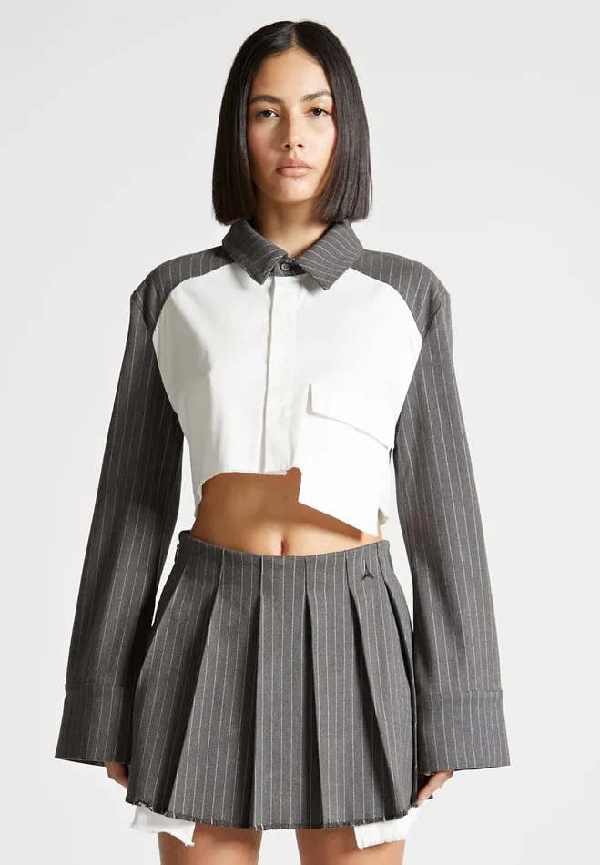 Manire De Voir Matching Sets Manire De Voir Woman Pinstripe Contrast Cropped Shirt 8211 Grey Manire De Voir Matching Sets Manire De Voir Woman Pinstripe Contrast Cropped Shirt 8211 Grey