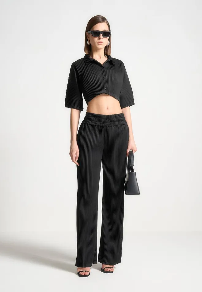 Manire De Voir Matching Sets Manire De Voir Woman Pleated Cropped Shirt 8211 Black