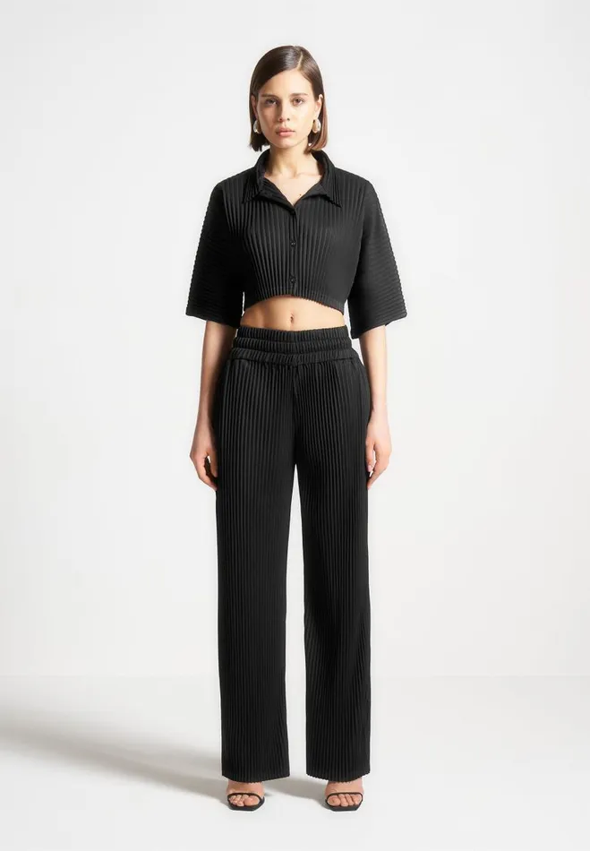 Manire De Voir Matching Sets Manire De Voir Woman Pleated Cropped Shirt 8211 Black