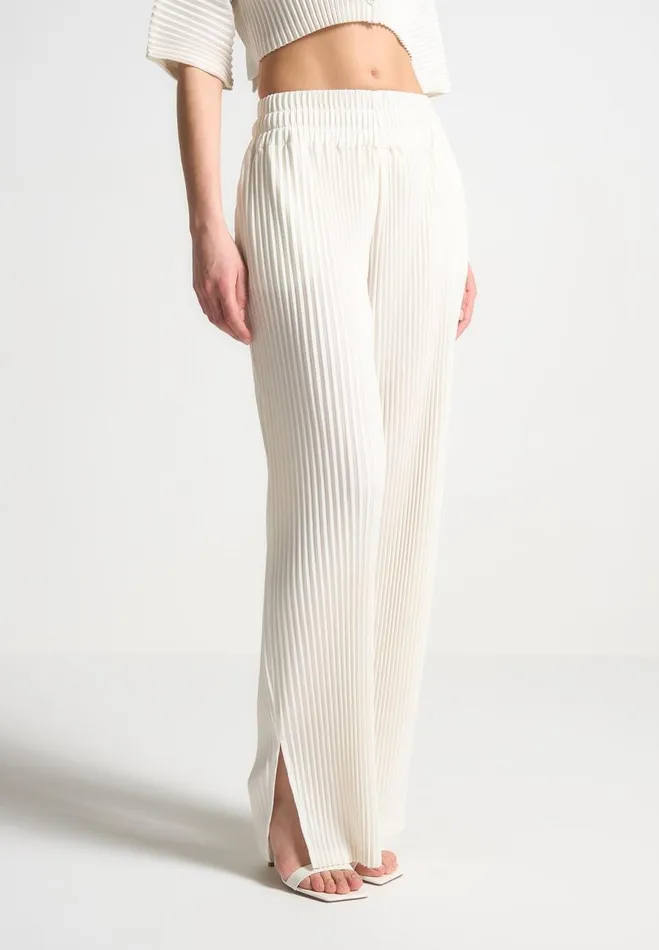 Manire De Voir Matching Sets Manire De Voir Woman Pleated Trousers 8211 Off White Manire De Voir Matching Sets Manire De Voir Woman Pleated Trousers 8211 Off White