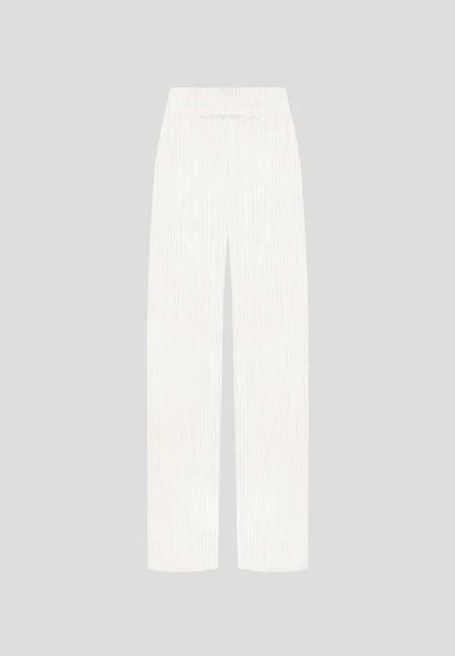 Manire De Voir Matching Sets Manire De Voir Woman Pleated Trousers 8211 Off White