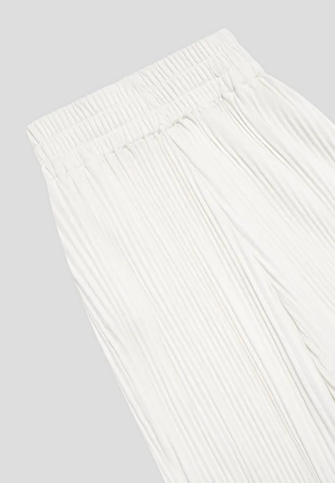 Manire De Voir Matching Sets Manire De Voir Woman Pleated Trousers 8211 Off White
