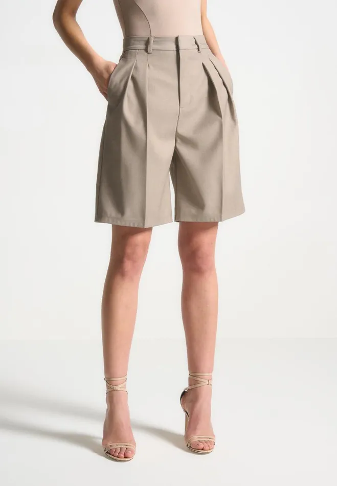 Manire De Voir Matching Sets Manire De Voir Woman Tailored City Shorts 8211 Taupe