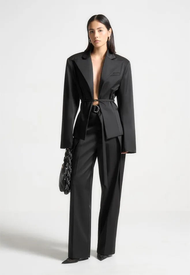 Manire De Voir Matching Sets Manire De Voir Woman Wide Shoulder Sateen Blazer With Twin Belt 8211 Black Manire De Voir Matching Sets Manire De Voir Woman Wide Shoulder Sateen Blazer With Twin Belt 8211 Black