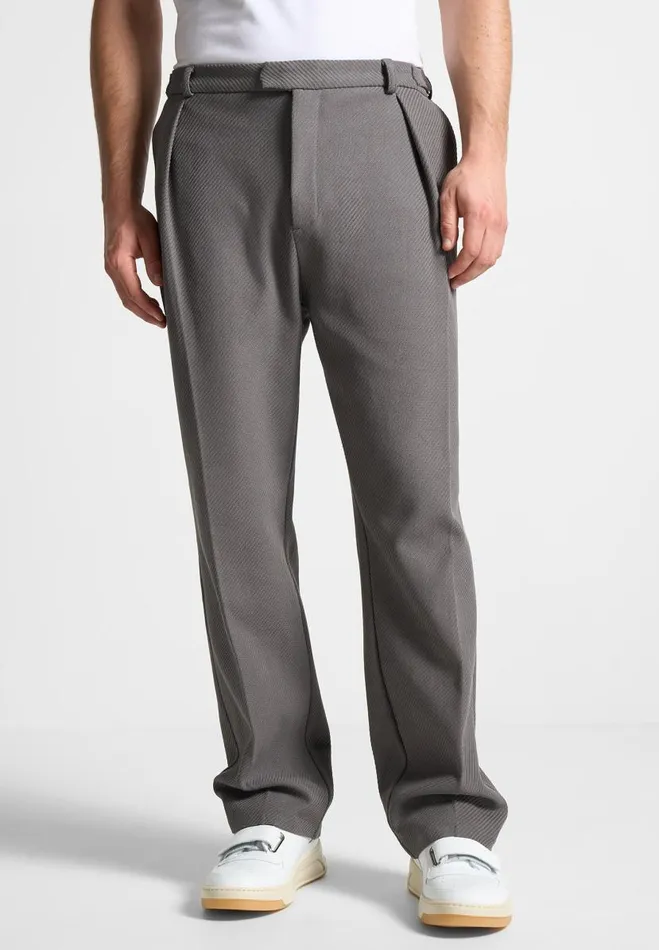 Manire De Voir Modern Tailoring Manire De Voir Man Relaxed Fit Twill Pleated Tailored Trousers 8211 Grey