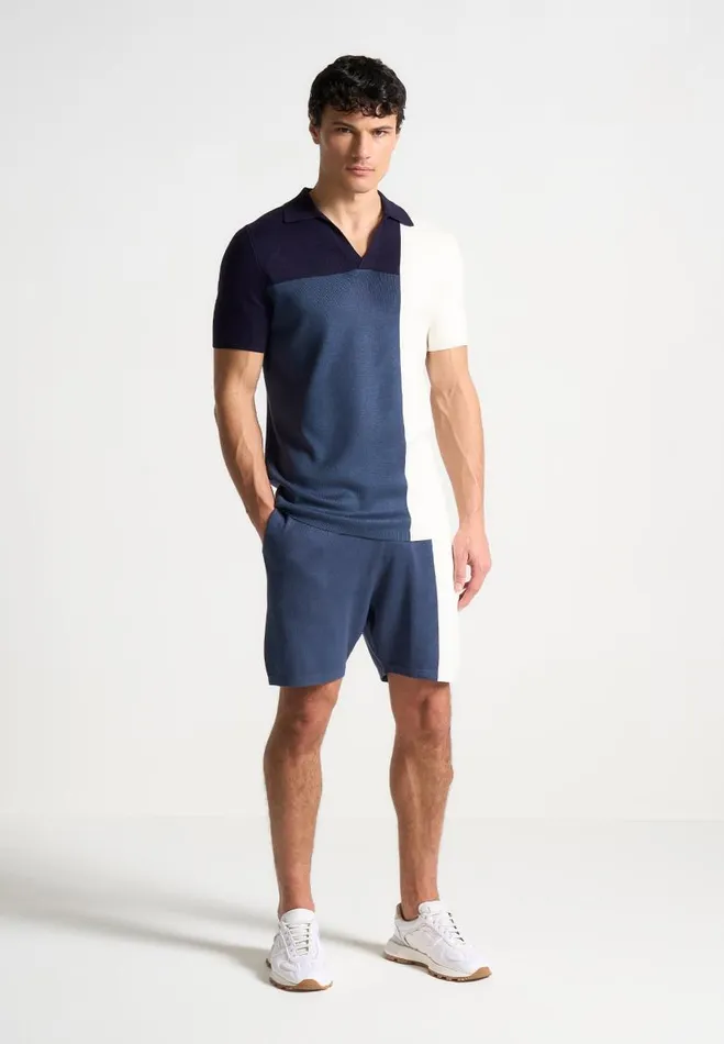 Manire De Voir Short Sets Manire De Voir Man Colour Block Knit Shorts 8211 NavySteel Blue Manire De Voir Short Sets Manire De Voir Man Colour Block Knit Shorts 8211 NavySteel Blue
