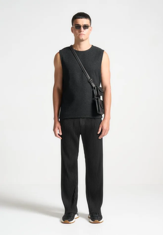 Manire De Voir TShirts and Tops Manire De Voir Man Boucle Boxy Vest 8211 Black
