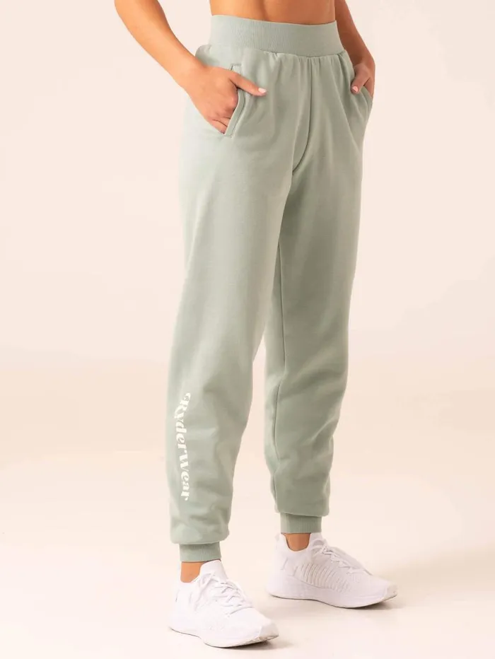 Pants Womens Ryderwear Reserve Track Pants Pale Sage