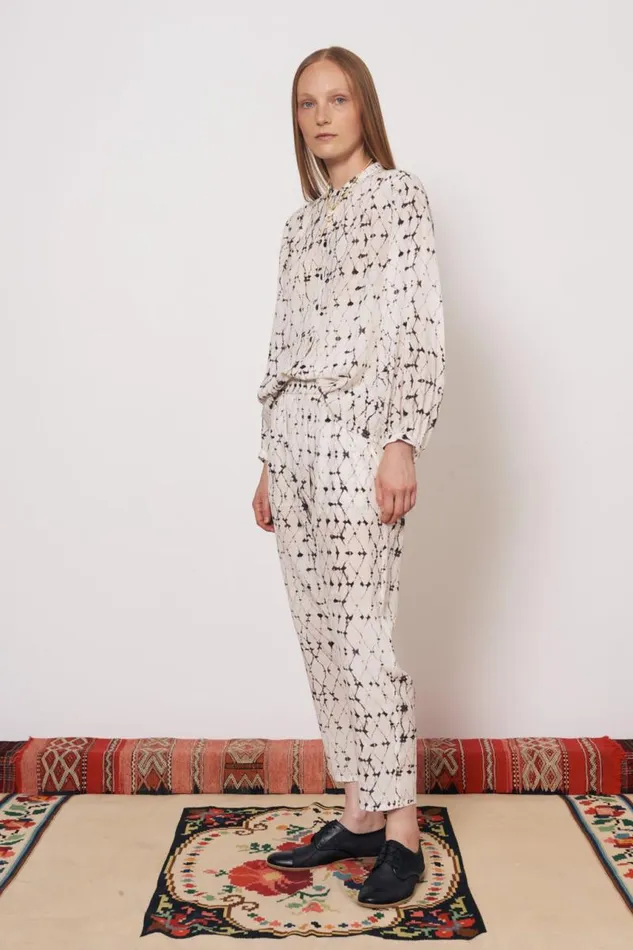 Raquel Allegra Bottoms Women Silk Georgette Diamond Cream Fez Pant