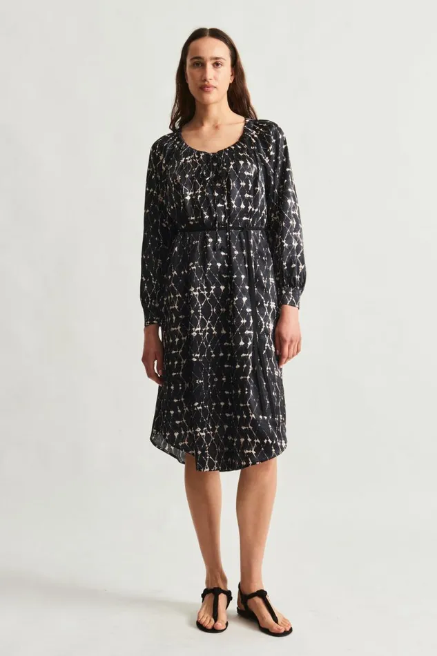 Raquel Allegra Dresses Women Silk Charmeuse Diamond Charcoal Masai Midi Dress Raquel Allegra Dresses Women Silk Charmeuse Diamond Charcoal Masai Midi Dress