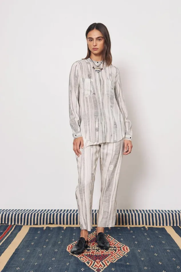 Raquel Allegra Tops Women Silk Dirty White Black Print Togo Top